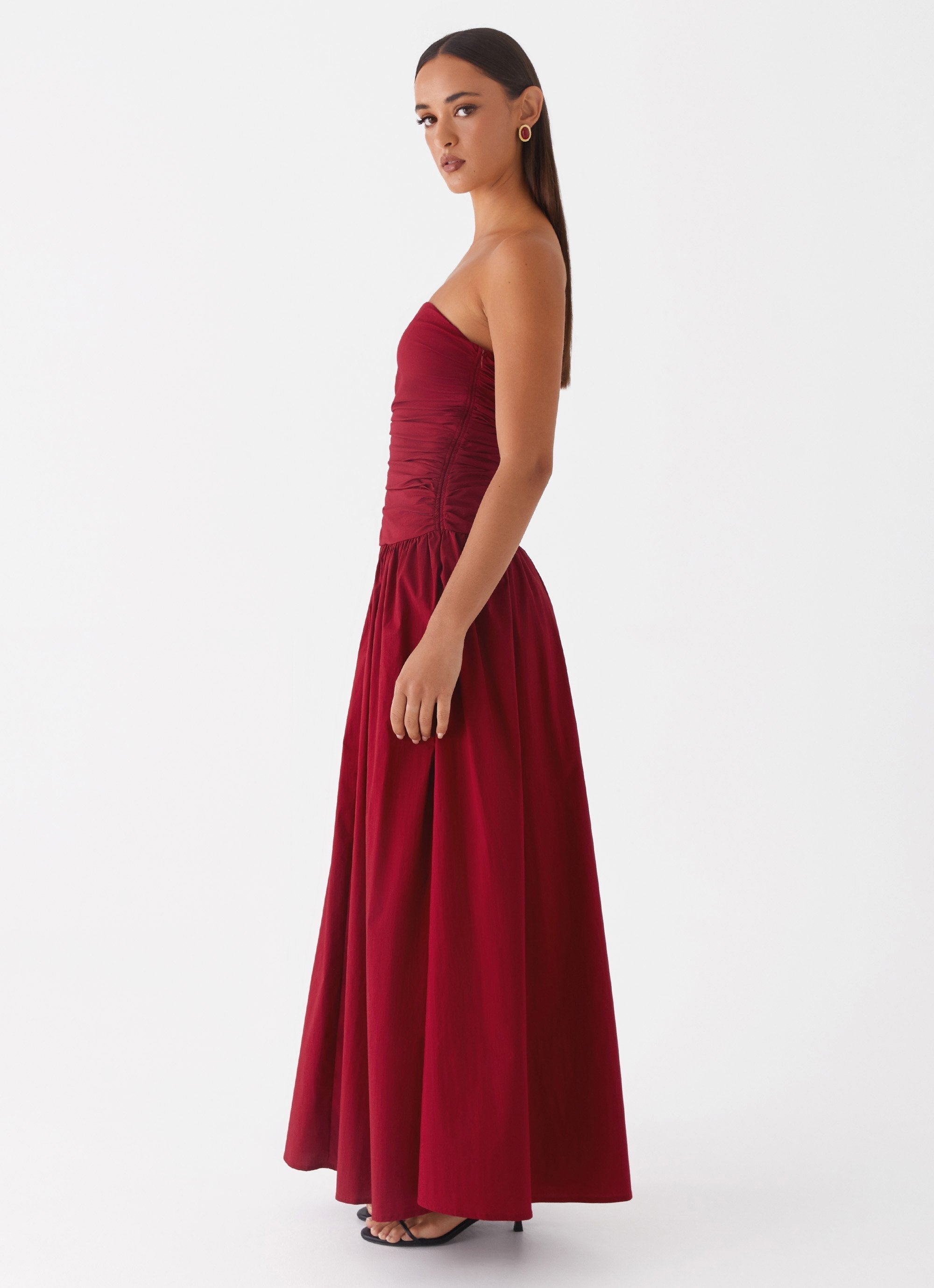 Vestido Sem Alças Elegante Modern Merlot