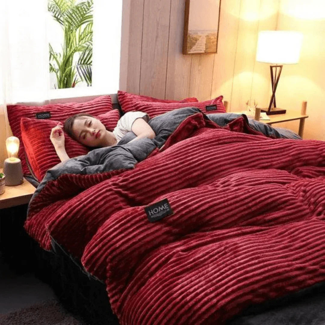 Jogo Completo de Roupas de Cama em Veludo Home™