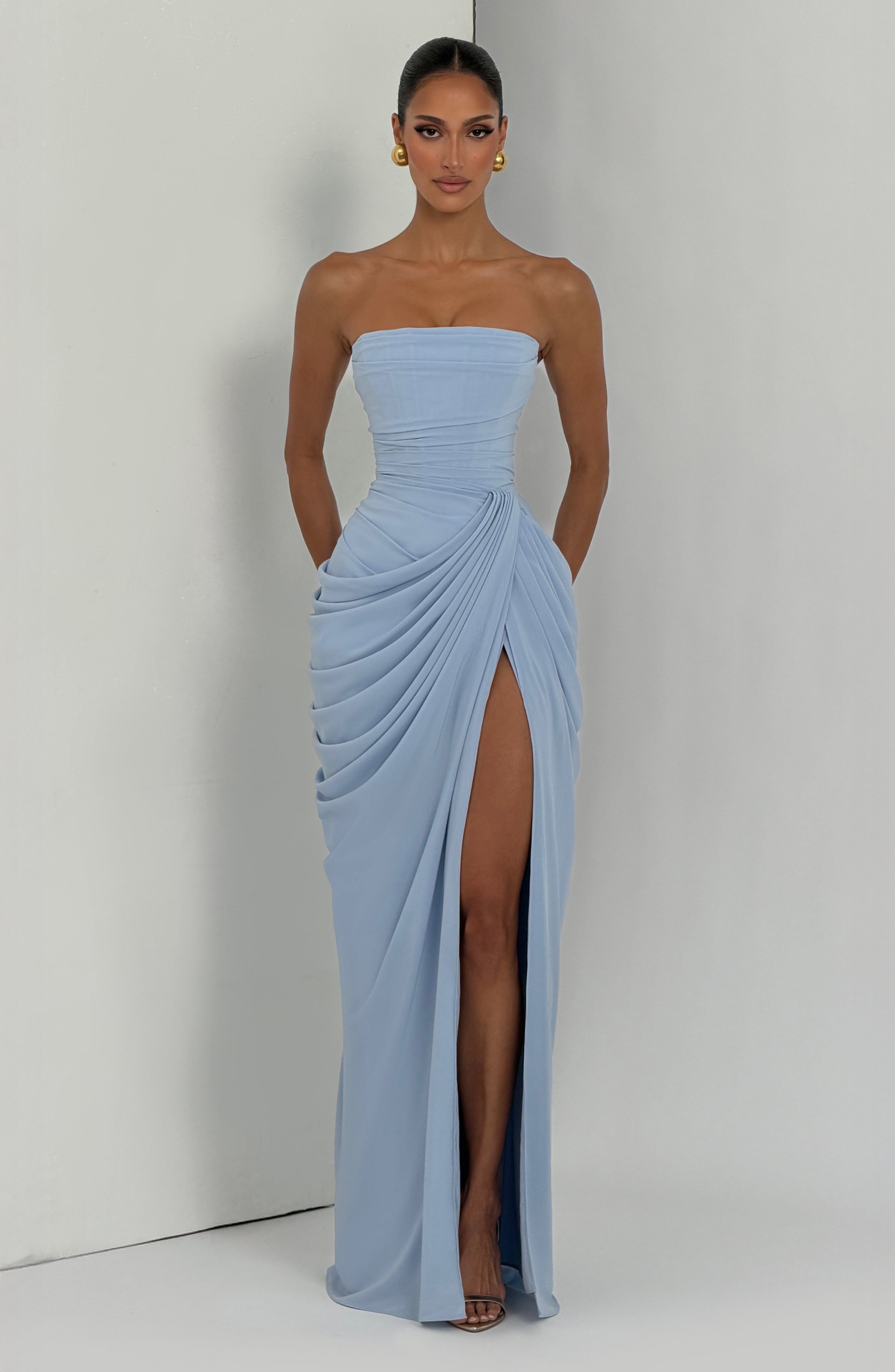 Vestido Longo sem Alças com Fenda Modern Cyra