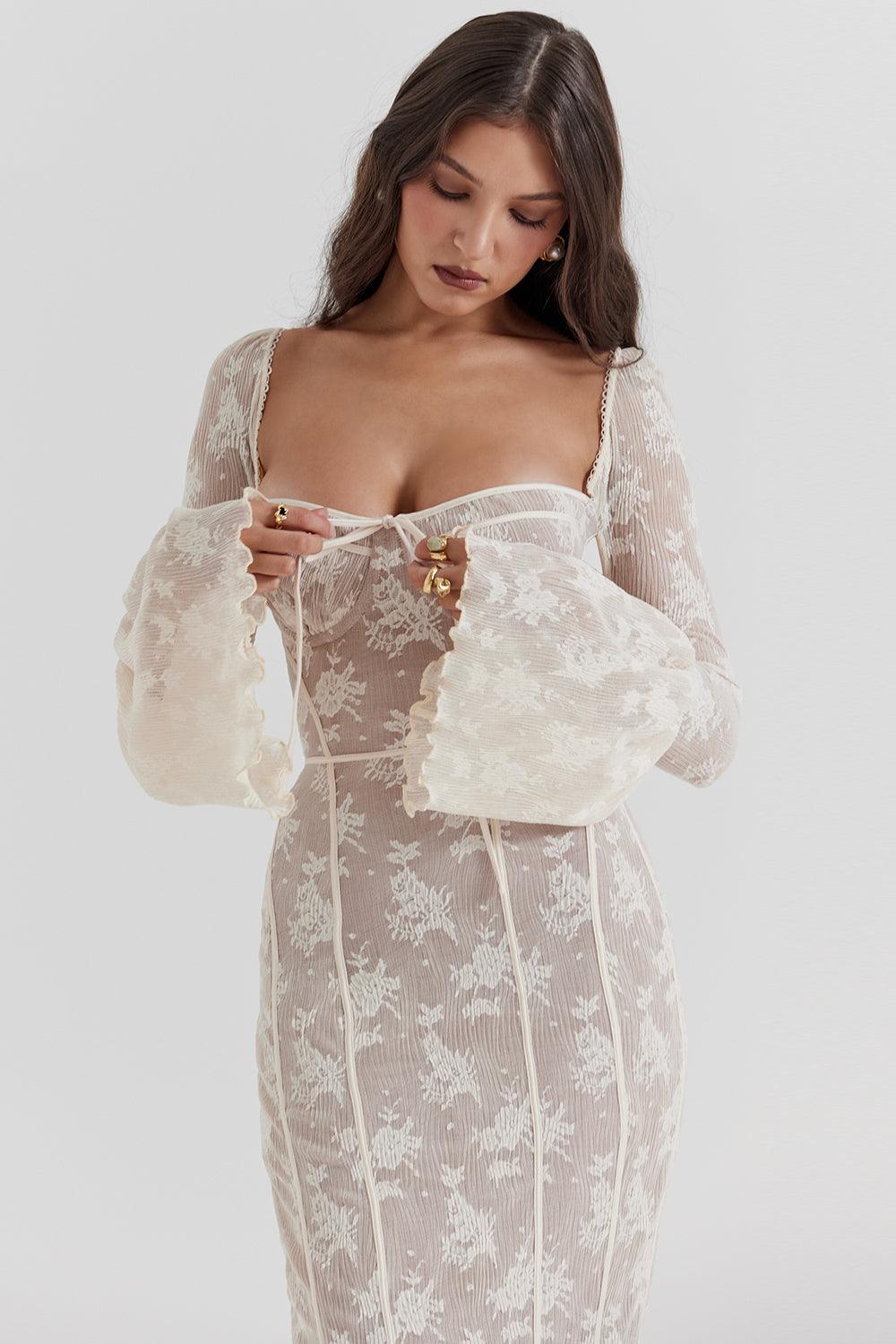 Vestido Longo de Tule Rendado Modern Elise - GOLDEN ERA