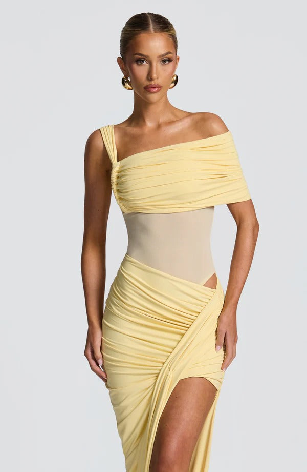 Vestido Longo Assimétrico com Fenda Modern Azurae