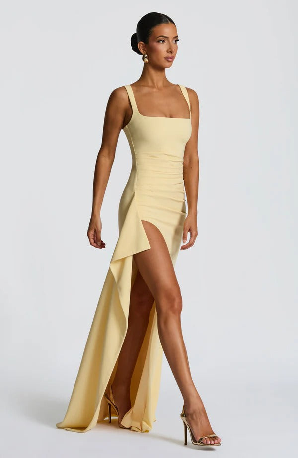 Vestido Longo com Fenda Modern Katana