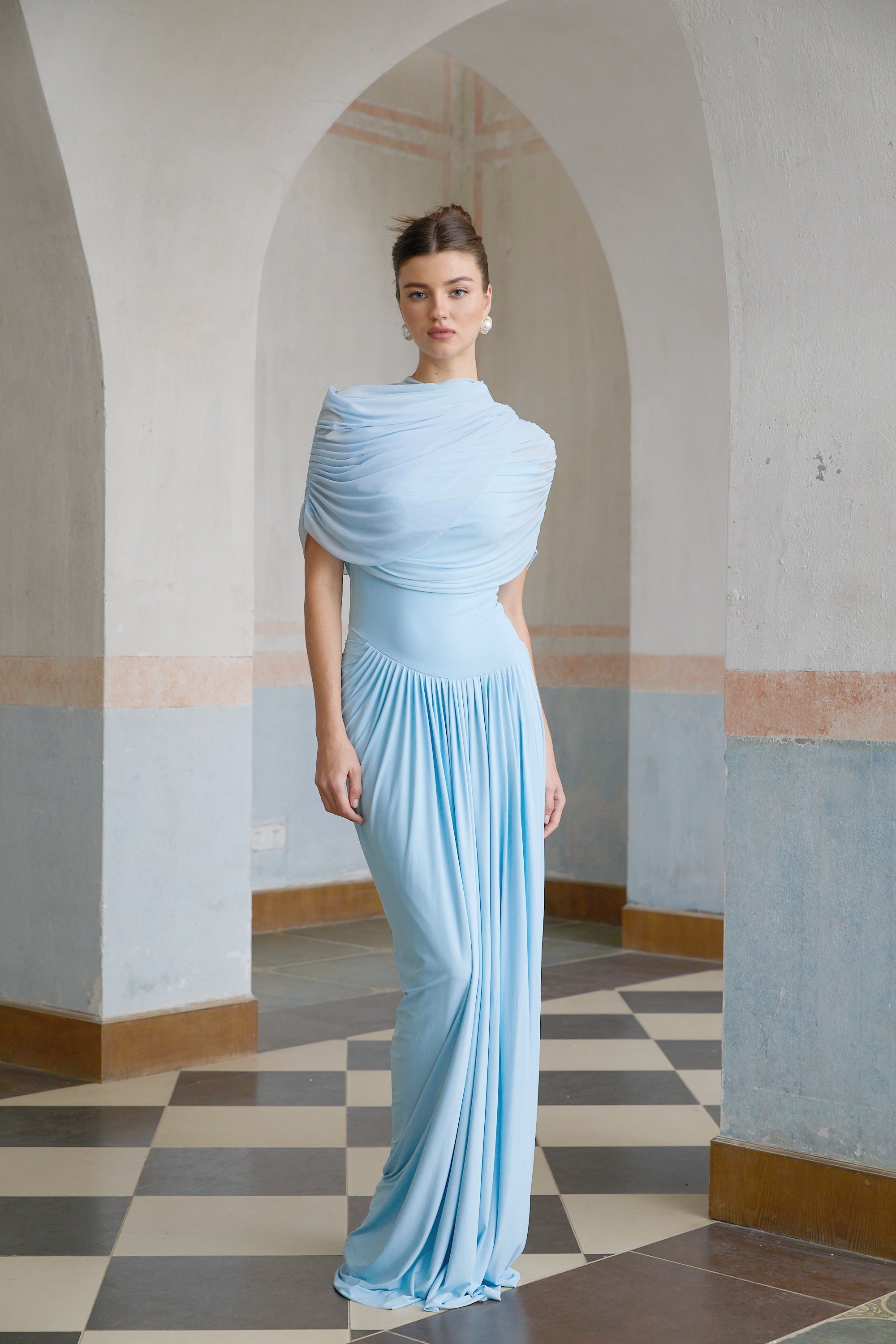 Vestido Longo Drapeado Assimétrico Modern Catherine