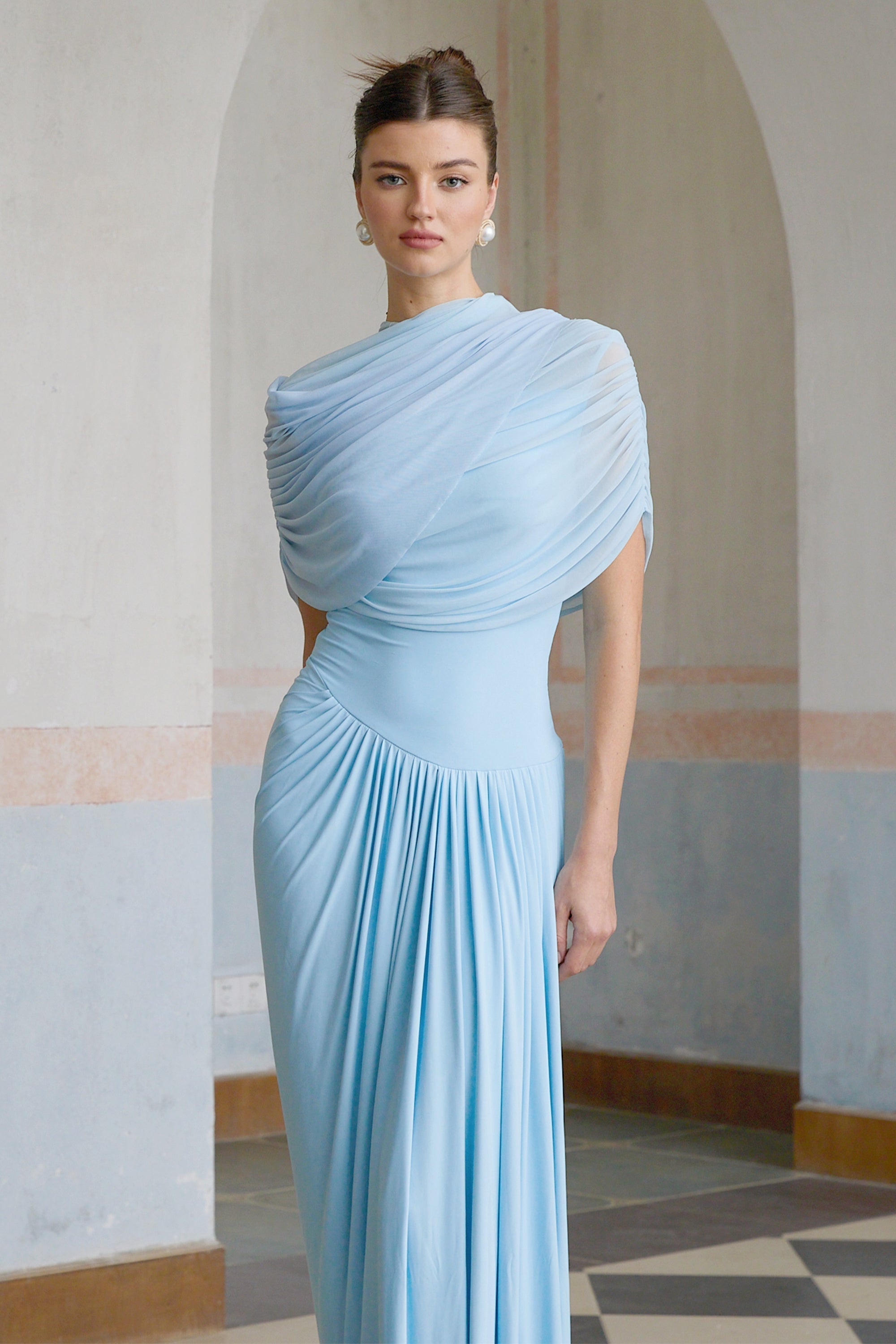 Vestido Longo Drapeado Assimétrico Modern Catherine