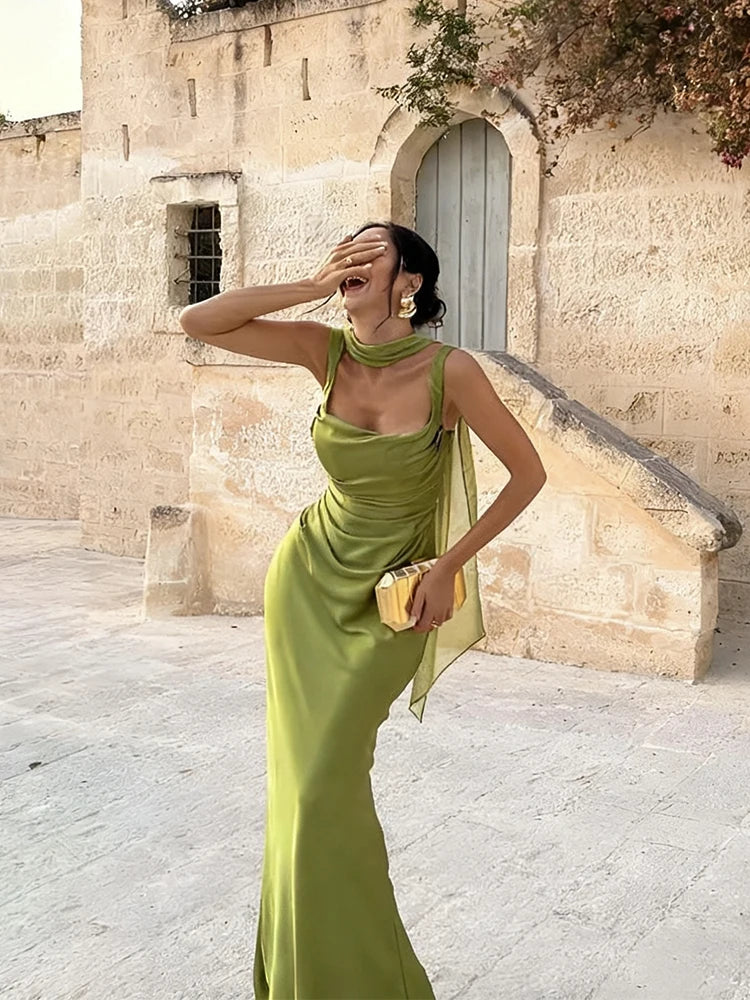 Vestido Longo de Cetim com Lenço Modern Viena