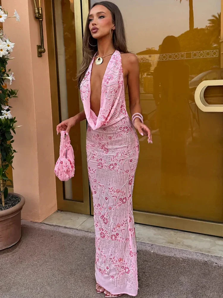 Vestido Longo Bordado com Decote Modern Tanaya