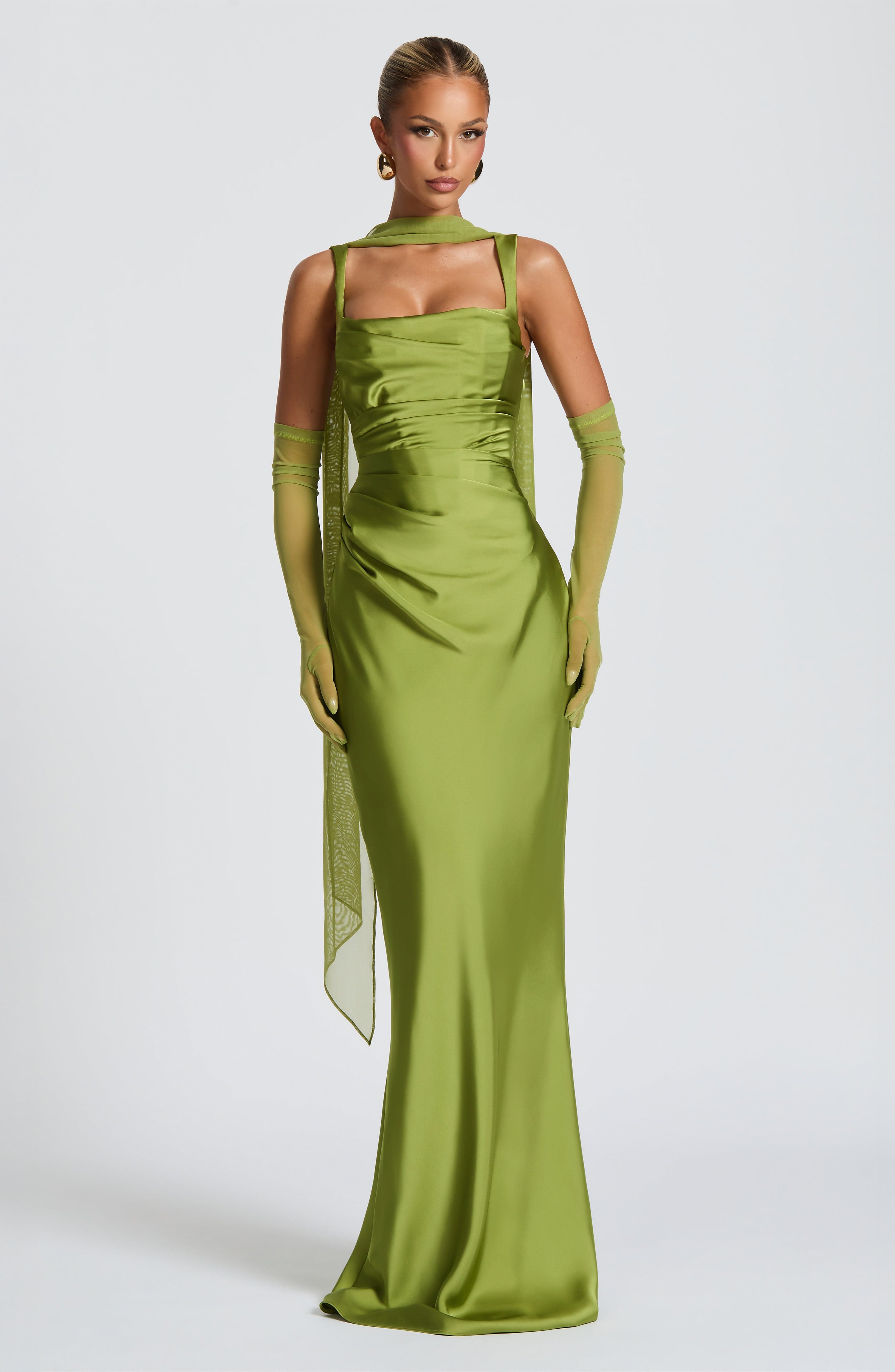 Vestido Longo de Cetim com Lenço Modern Viena