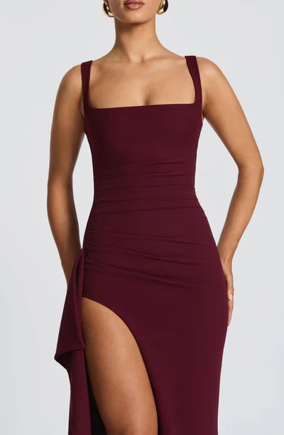Vestido Longo com Fenda Modern Katana