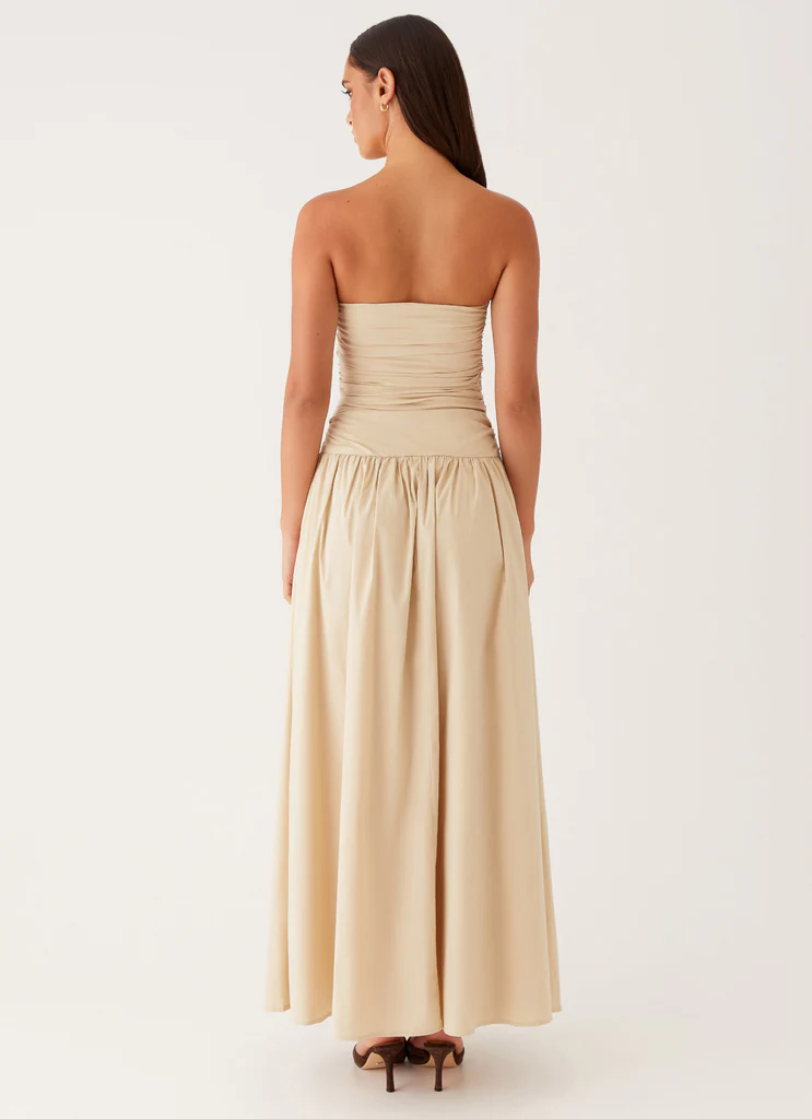 Vestido Sem Alças Elegante Modern Merlot
