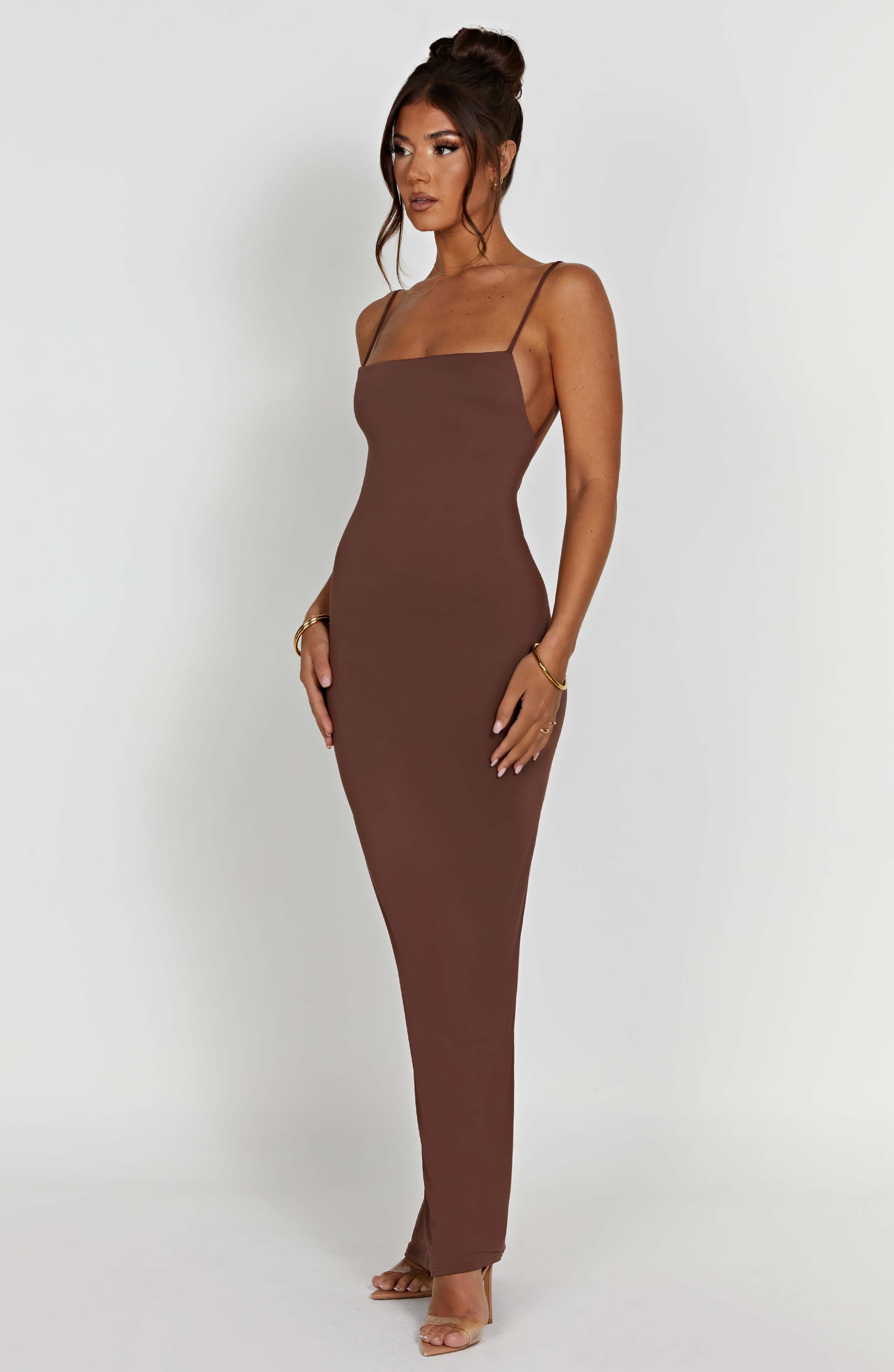 Vestido Longo Costas Aberta Modern Sanya Marrom